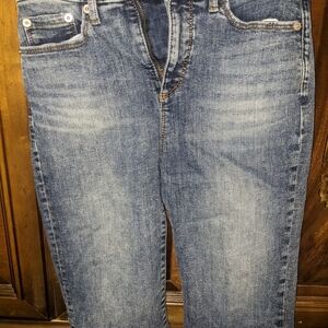 Banana Republic Bermuda shorts